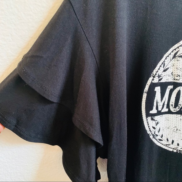 Mom Life ruffle sleeve t shirt black - Picture 4 of 5